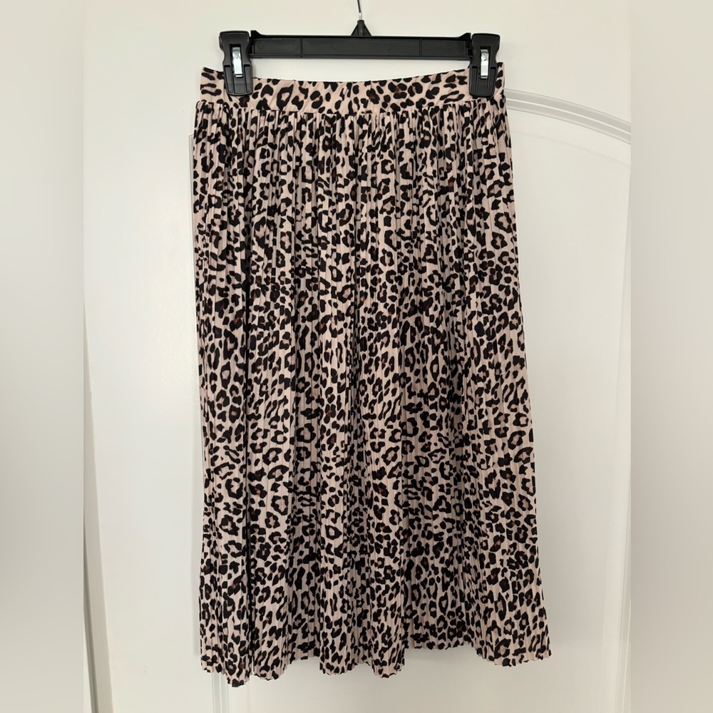H&M Pleated Midi Skirt